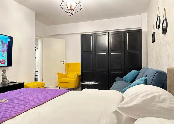 Coresi Mall Area Apartments By Glam Apartments